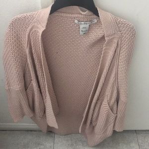 Cute baby pink knit cardigan with side pockets